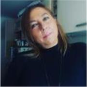 Sono una artigiana della parola, tengo corsi e lezioni private, sono certa di riuscire a creare le lezioni su misura per te online