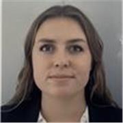 Professeur de maths avec expérience aime accompagner les collégiens/lycéens en cours de mathématiques en ligne.