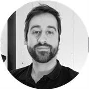 Emprendedor con experiencia en negocios, con capacidad de mentorizar a futuros emprendedores/empresarios. 