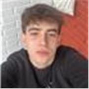 Joven con estudios de bachillerato que se le dan bien un amplio tipo de materias y se le dan bien los niños 
