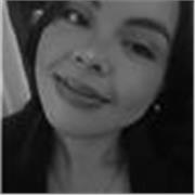 Profesora de idiomas con clases online dinámicas y personalizadas para niños, jóvenes y adultos