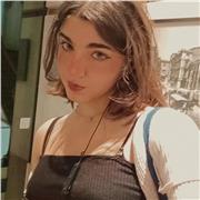 Doy clases particulares a niños y adolescentes, desde inglés, catalán o español hasta física, química y matemáticas de nivel primaria y secundaria. Soy una persona responsable y organizada, dando el mejor trato y la mejor manera de aprender que se adapte