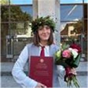 Laureata triennale in matematica all'Università di Pisa offre ripetizioni a studenti di scuole medie e superiori