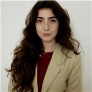 Laureata magistrale in Filologia Classica presso l'università di Bologna (UniBo) offre lezioni private