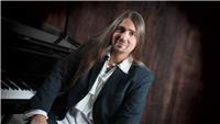 Insegnante di musica (pianoforte e percussioni, laurea magistrale conseguita presso il conservatorio a. casella di l'aquila con votazione 103/110