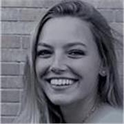 Dottoranda in scienze politiche e docente universitaria in comunicazione offre ripetizioni in materie umanistiche