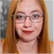 Profesora de gestion de proyectos para todas las edades