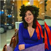 Laureata in scienze dell'educazione