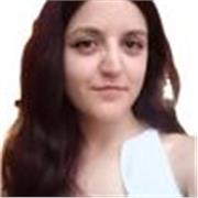 Studentessa offre ripetizioni di inglese