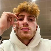 Insegnante di grafica e di creazione di campagne