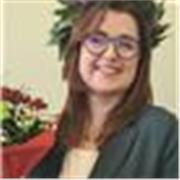 Ragazza laureata in traduzione e interpretariato, con 8 anni di esperienza, offre aiuto compiti a studenti di tutte le età 