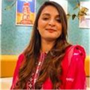 English tutor teaches all classes