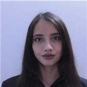 Entrenadora deportiva con experiencia en clases de baile patinaje entrenamiento funcional y habitos de vida saludable en toda edad