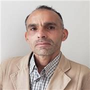 profesor de artes platicas