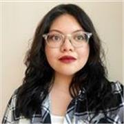 Maestra de español con experiencia en investigación y ciencias sociales