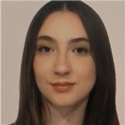 Ripetizioni chiare e personalizzate: studentessa universitaria, ex liceo scientifico, per medie e superiori.