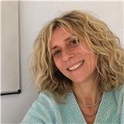 Ti sembra tutto astratto? I filosofi ti sembrano marziani?
Ti aiuto a capire Platone, Kant e compagnia bella con parole semplici.