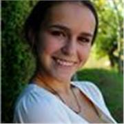 Profesora con más de 5 años de experiencia dando clases particulares, ofrece refuerzo para primaria y ESO.