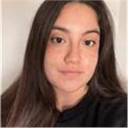 Estudiante y profesora particular con más de un año de experiencia en con niños. 