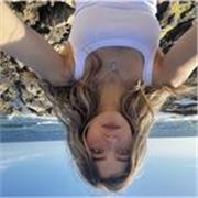 “L’insegnamento dovrebbe essere tale da far percepire ciò che si comunica come un dono prezioso, e non come un dovere imposto 
