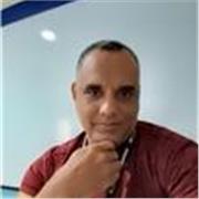 Aulas de Inglês intermediário e Português avançado