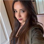 Estudiante de Filología Hispánica, con alto conocimiento en inglés y castellano. Me gustaría enseñar a niños de la ESO y BACHILLER