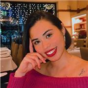 soy Romina Guzmán Donoso. Estudié dos años de Odontología y obtuve nota final 10 en el bachillerato de química