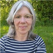 Professeur de soutien scolaire et aide aux devoirs, je vous accompagne tout au long de l'année ou ponctuellement.