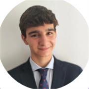 Graduado en Bachillerato, actualmente terminando el Grado Superior en Dietética y el año que viene comenzaré a estudiar Medicina