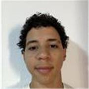 Adolescente con nivel de ingles alto Con mucha paciencia y dispuesto a enseñar todo lo que se me pida.
