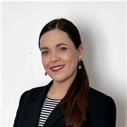 Profesora con más de 10 años de experiencia. Aprende de forma práctica, dinámica y enfocada en tus objetivos