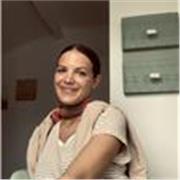 Profesora de inglés que ofrece clases en Madrid con independencia del formato y la edad del alumno