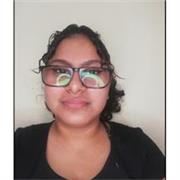 Profesora de apoyo escolar en matemática básica para niños de manera presencial