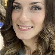 LAUREANDA IN LINGUE E CULTURE STRANIERE OFFRE LEZIONI E RIPETIZIONI DI LINGUA E LETTERATURA INGLESE A STUDENTI DI TUTTE LE ETÀ