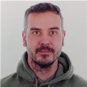 Profesor de griego nativo con experiencia en la docencia