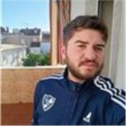 Soy un chico con muchas cualidades buenas, considero que transmito energía positiva y hago todo lo posible por ayudar a los demás.
