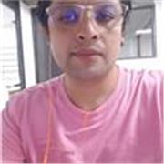 Profesor de primaria y secundaria pragmático y didáctico