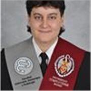 Profesora de ciencias de la salud en diferentes niveles. Estudio el grado de podología en la UCM