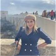 Estudiante enfermería imparte clases a alumnos de primera y ESO como refuerzo