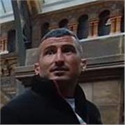 Profesor titulado máster de formación y diplomado en enfermería con años de experiencia en la formación de emergencias