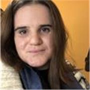 Profesora de inglés ofrece clases online o presencial