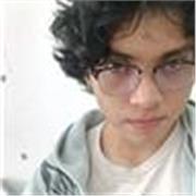 Maestro de matemáticas y física con experiencia con niños y adolescentes