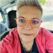 Professeur toutes matières pour les petits élèves de primaire