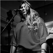 Profesora de Canto, para todas las edades y niveles