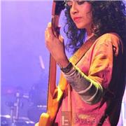 Clases de guitarra, bajo eléctrico, ukulele e iniciación musical