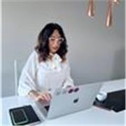 Vuoi portare le tue skill di design al livello successivo? Offro lezioni online di graphic, logo, print design e content creation 
