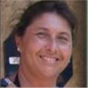 Laureata in francese,vivo a Genova,voglio aiutare gli studenti cercando di farli sentire a proprio agio in un ambiente piacevole.
