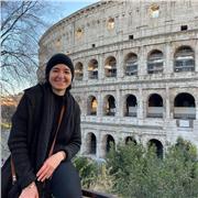 Fluent Italian tutor with over 5 years experience of teaching. Willing to help children and adults along the journey of learning Italian.