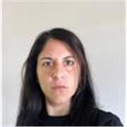 Apasionada por enseñar matemáticas de forma simple y práctica, adaptándome a las necesidades de cada estudiante.