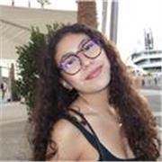 Estudiante universitaria con español nativo, me encanta ayudar a las personas a aprender un idioma tan increíble como el español.